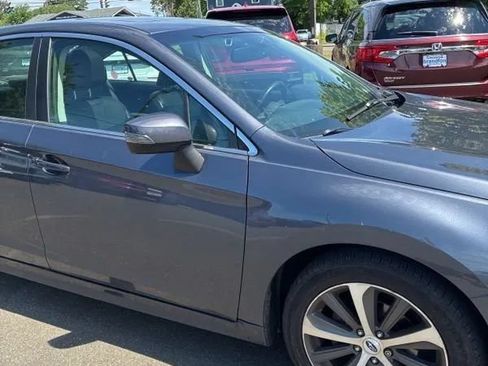 Used 2016 Subaru Legacy 2.5i Limited AWD/4WD image 13