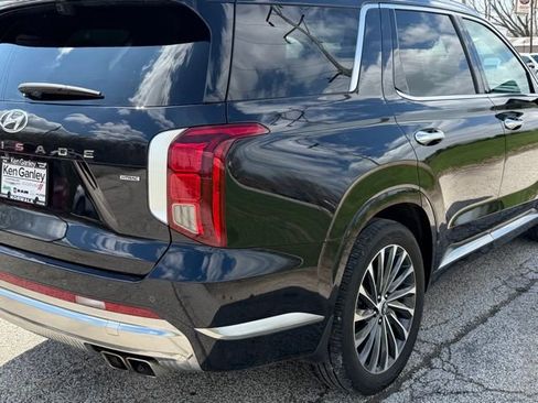 Used 2023 Hyundai Palisade Calligraphy w/ Winter Package AWD/4WD image 14