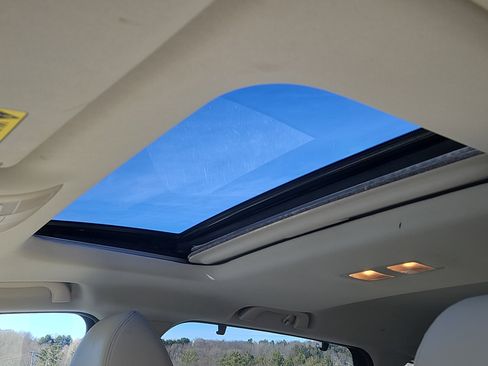 Used 2019 MAZDA CX-9 Touring w/ Touring Premium Package image 8