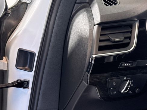 Used 2017 Audi Q7 3.0T Premium image 10