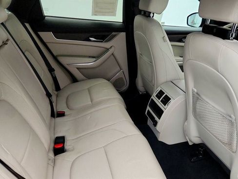 Used 2021 Jaguar F-PACE S image 22
