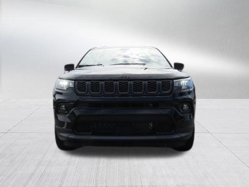 New 2025 Jeep Compass Limited w/ Sun & Sound Group image 8