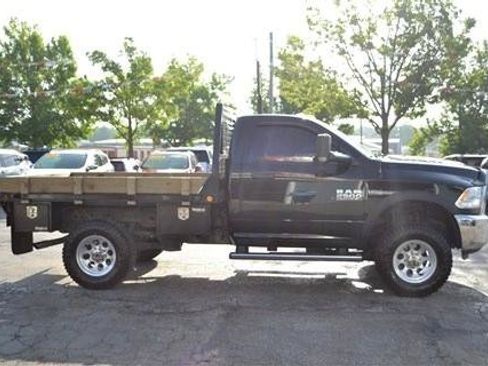 Used 2017 RAM 2500 Tradesman w/ Chrome Appearance Group AWD/4WD image 7