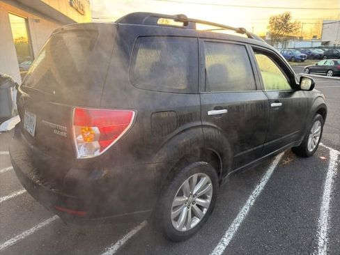 Used 2011 Subaru Forester 2.5X Limited image 11