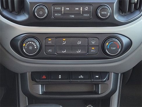 Used 2016 Chevrolet Colorado LT image 15