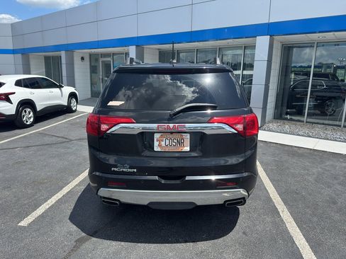 Used 2018 GMC Acadia Denali w/ Technology Package FWD image 5