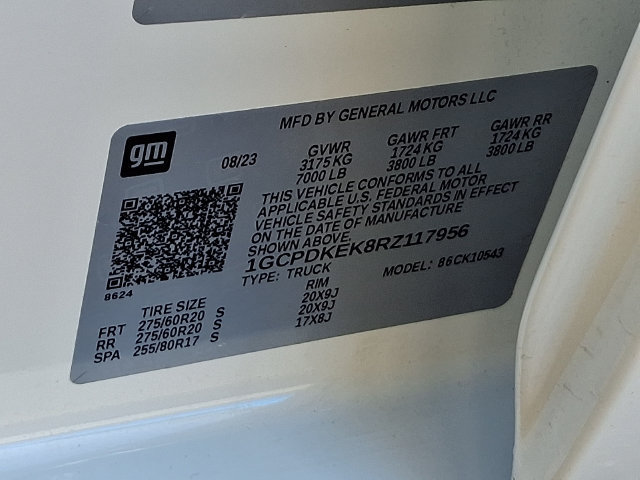 Used 2024 Chevrolet Silverado 1500 LT AWD/4WD image 31