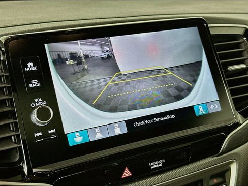 Used 2025 Honda Ridgeline RTL image 14