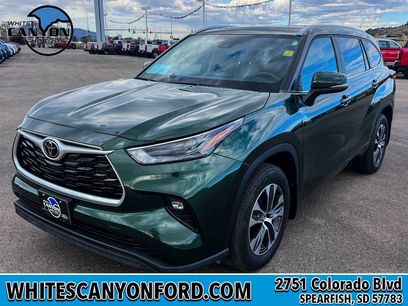 Used 2024 Toyota Highlander XLE