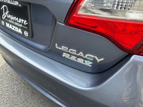 Used 2017 Subaru Legacy 2.5i Premium AWD/4WD image 26
