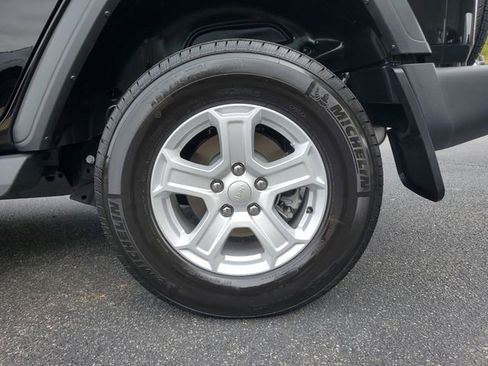 Certified 2022 Jeep Wrangler Unlimited Sport S image 10