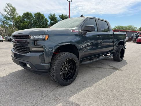 Used 2019 Chevrolet Silverado 1500 RST AWD/4WD image 4