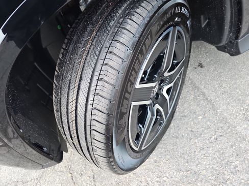 New 2026 Mercedes-Benz GLC 300 GLC 300 image 33