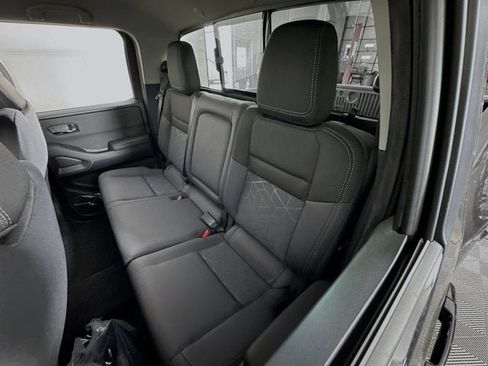 New 2025 Nissan Frontier SV w/ SV Convenience Package image 25