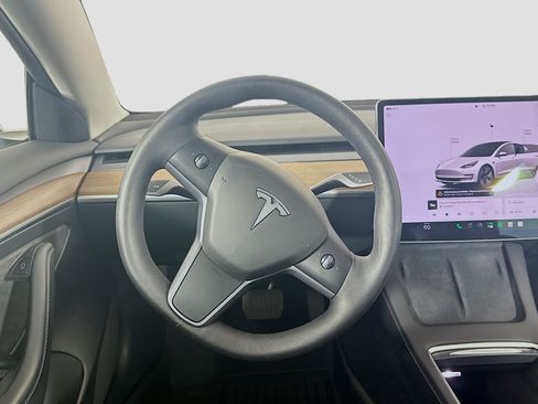 Used 2023 Tesla Model 3 Standard Range RWD image 16