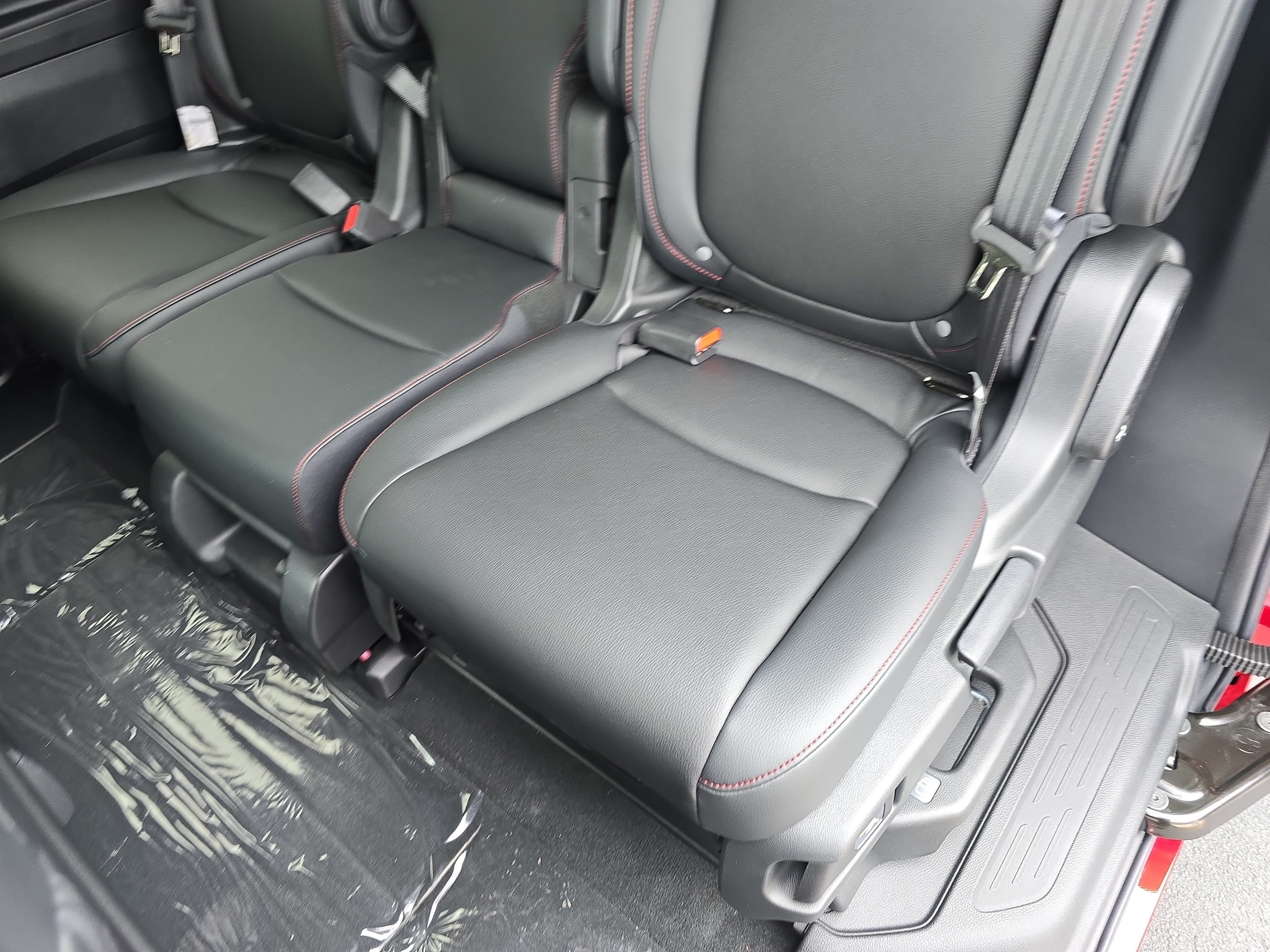 New 2027 Honda Odyssey Sport-L image 16
