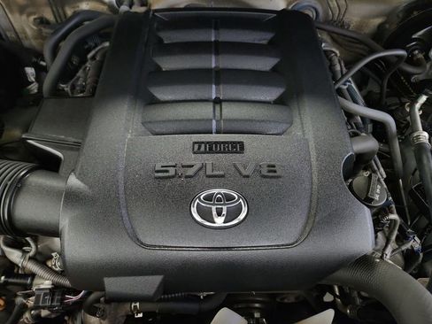 Used 2018 Toyota Tundra SR5 w/ TRD Off Road Package image 36