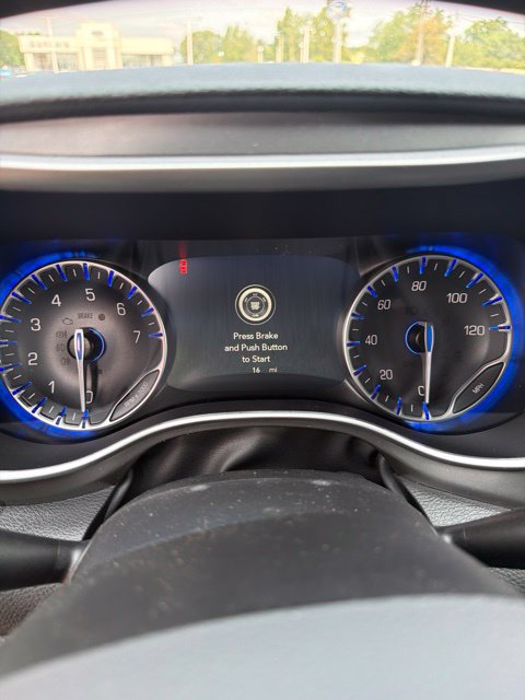 New 2026 Chrysler Pacifica Select FWD image 17