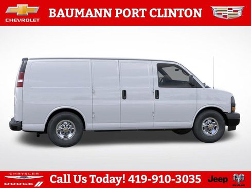 New 2026 Chevrolet Express 2500 w/ Driver Convenience Package RWD image 5