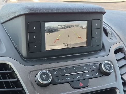 Used 2021 Ford Transit Connect XL FWD image 12