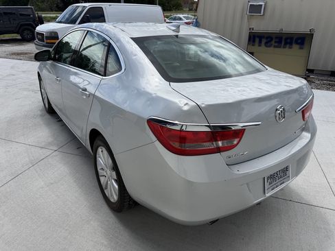 Used 2015 Buick Verano w/ Comfort Package FWD image 5