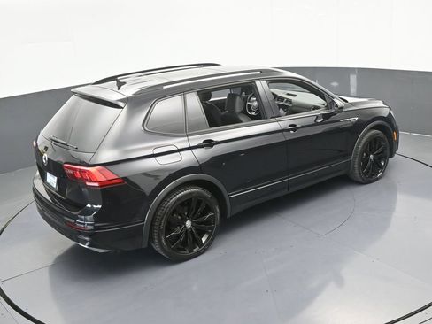 Used 2021 Volkswagen Tiguan SE R-Line image 52