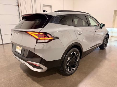 Used 2024 Kia Sportage SX FWD image 5
