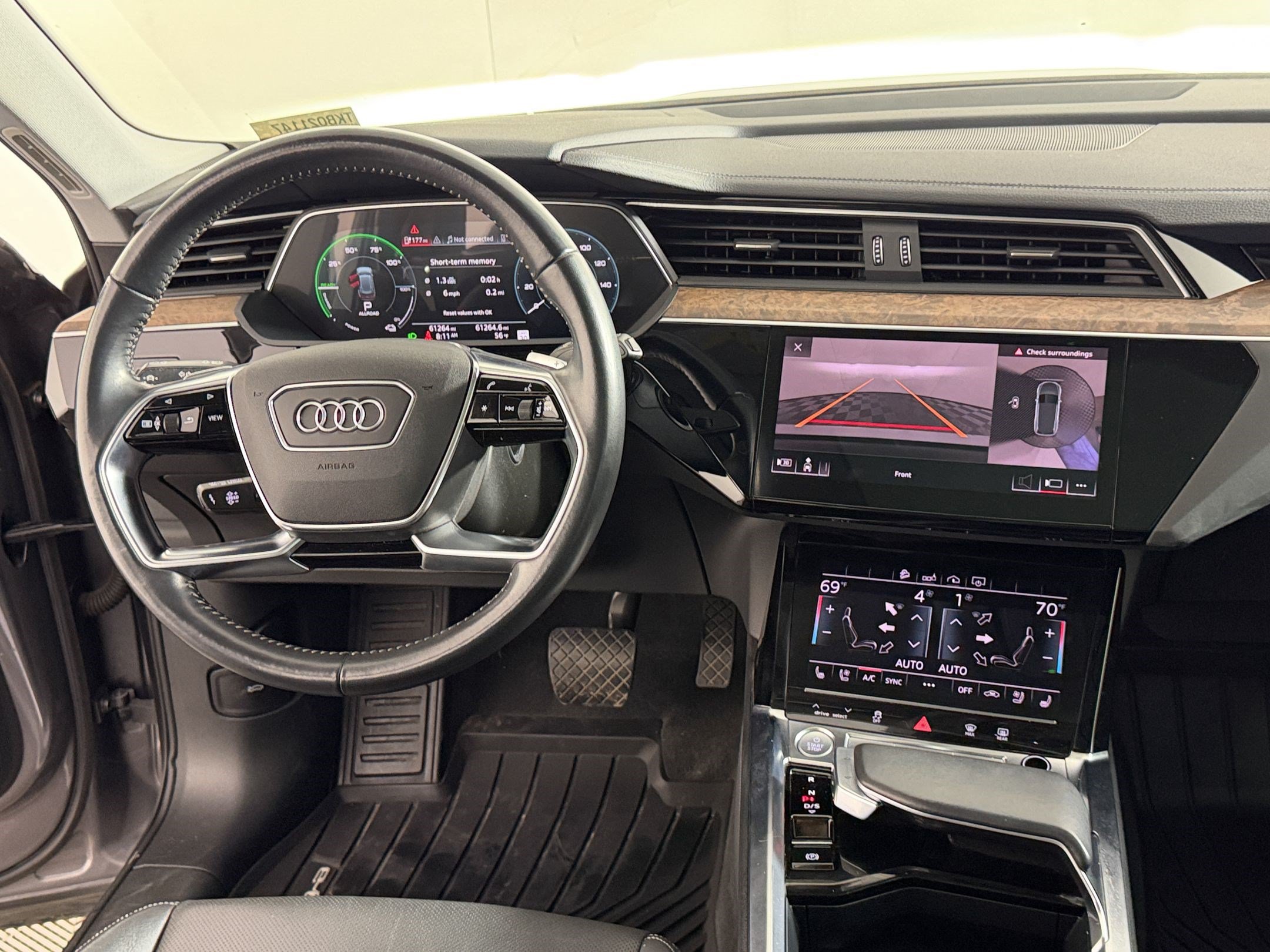 Used 2019 Audi e-tron Premium Plus AWD/4WD image 29