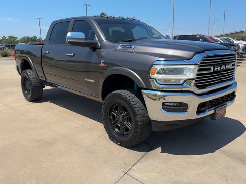 Used 2021 RAM 2500 Laramie AWD/4WD image 3