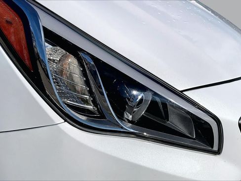 Used 2017 Hyundai Sonata Limited 2.0T FWD image 27