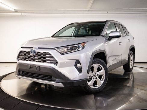 Used 2021 Toyota RAV4 Limited AWD/4WD image 1