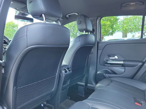 Certified 2022 Mercedes-Benz GLA 250 image 15