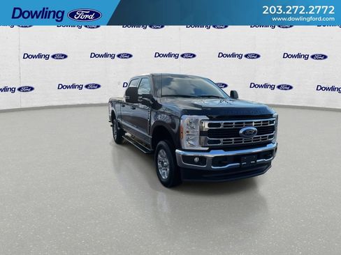 Used 2024 Ford F250 XLT w/ Snow Plow Prep Package image 5