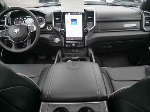 Used 2025 RAM 1500 Laramie w/ Sport Appearance Package image 5