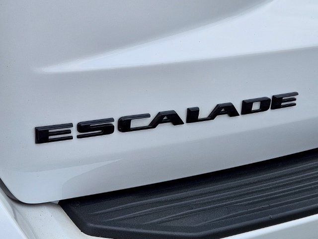 Certified 2023 Cadillac Escalade ESV Sport Platinum w/ LPO, ONYX Package AWD/4WD image 16