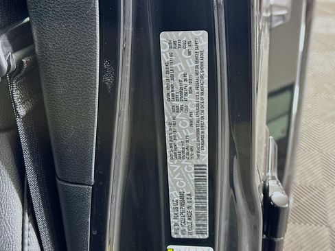 Used 2023 Jeep Wrangler Sahara w/ Cold Weather Group AWD/4WD image 12