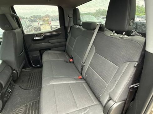Used 2024 Chevrolet Silverado 1500 LT AWD/4WD image 23