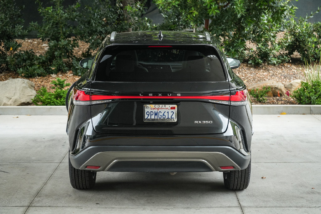 Used 2024 Lexus RX 350 FWD w/ Technology Package image 5