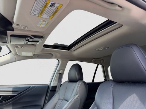 Certified 2024 Subaru Outback Touring AWD/4WD image 17