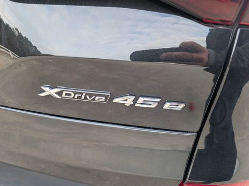Used 2021 BMW X5 xDrive45e w/ M Sport Package image 25