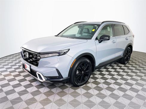 Used 2024 Honda CR-V Sport Touring image 3