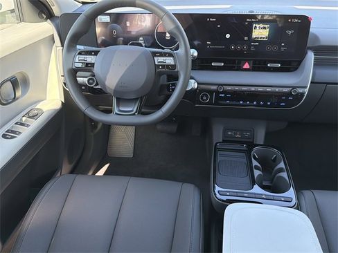 New 2026 Hyundai Ioniq 5 SEL image 23