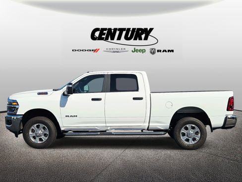 Used 2026 RAM 2500 Big Horn AWD/4WD image 7