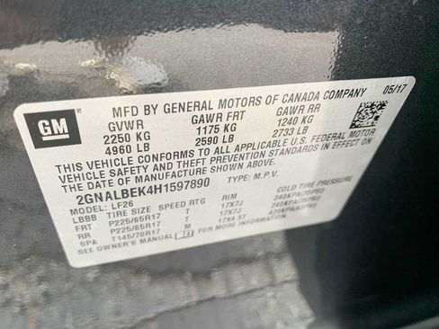 Certified 2017 Chevrolet Equinox LS FWD image 30