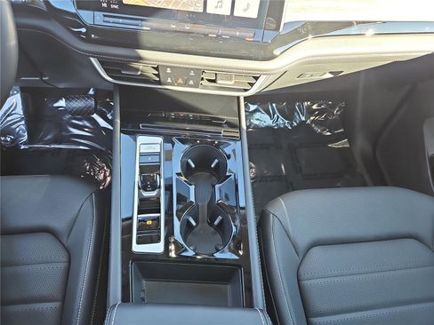 New 2026 Volkswagen Atlas SEL image 21