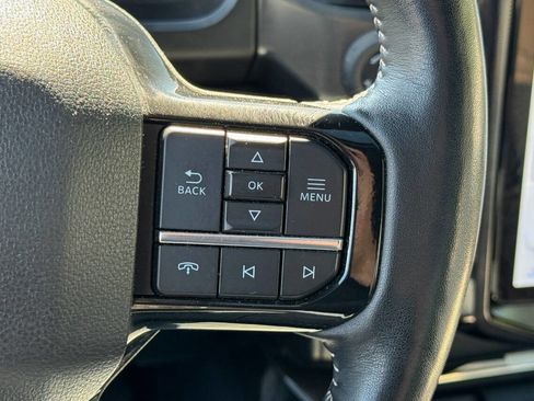 Used 2022 Ford F150 Lightning Platinum AWD/4WD image 36