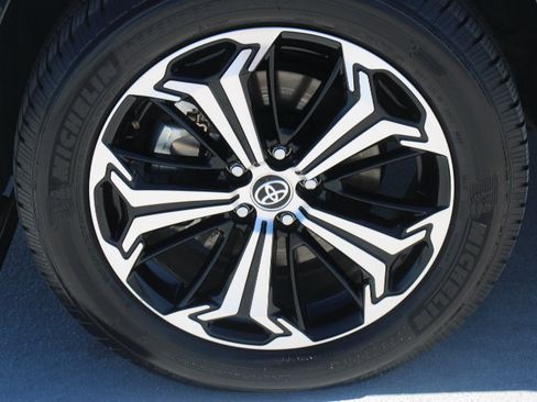 Used 2021 Toyota RAV4 XSE w/ Premium Package AWD/4WD image 9