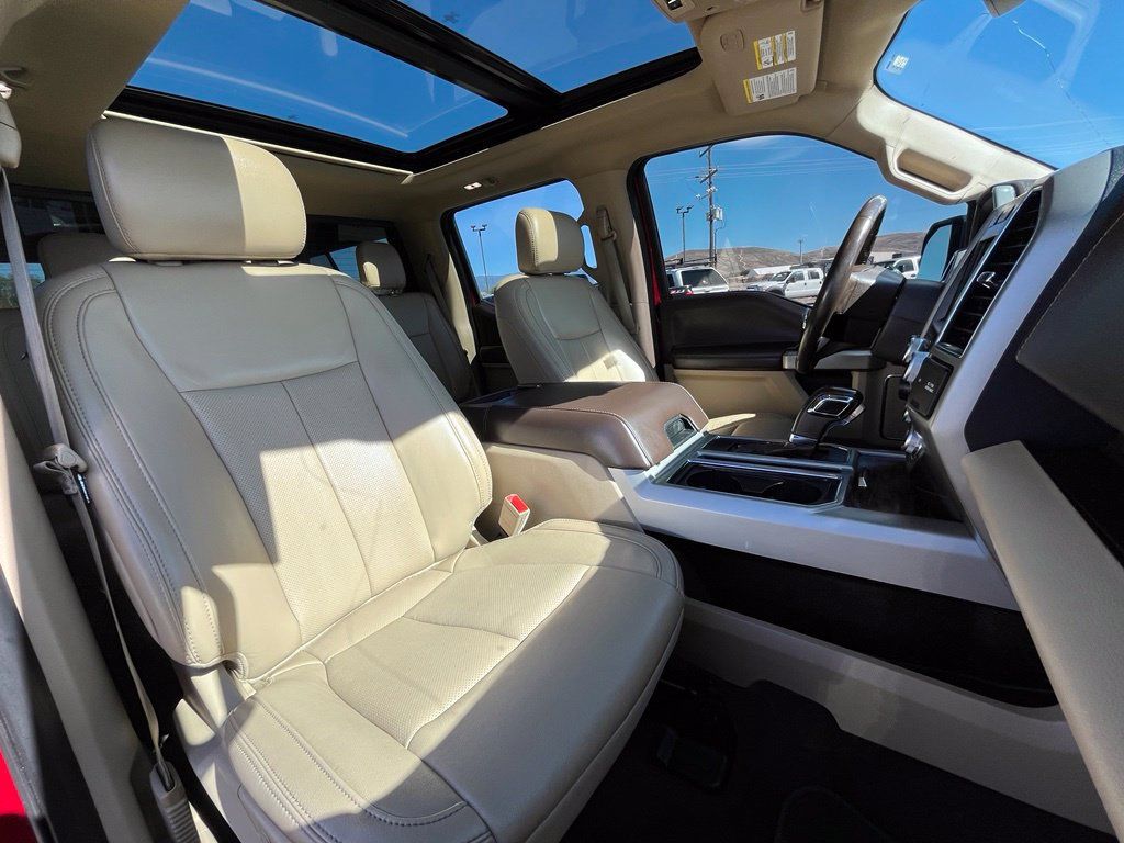 Used 2019 Ford F150 Lariat w/ Equipment Group 502A Luxury AWD/4WD image 19