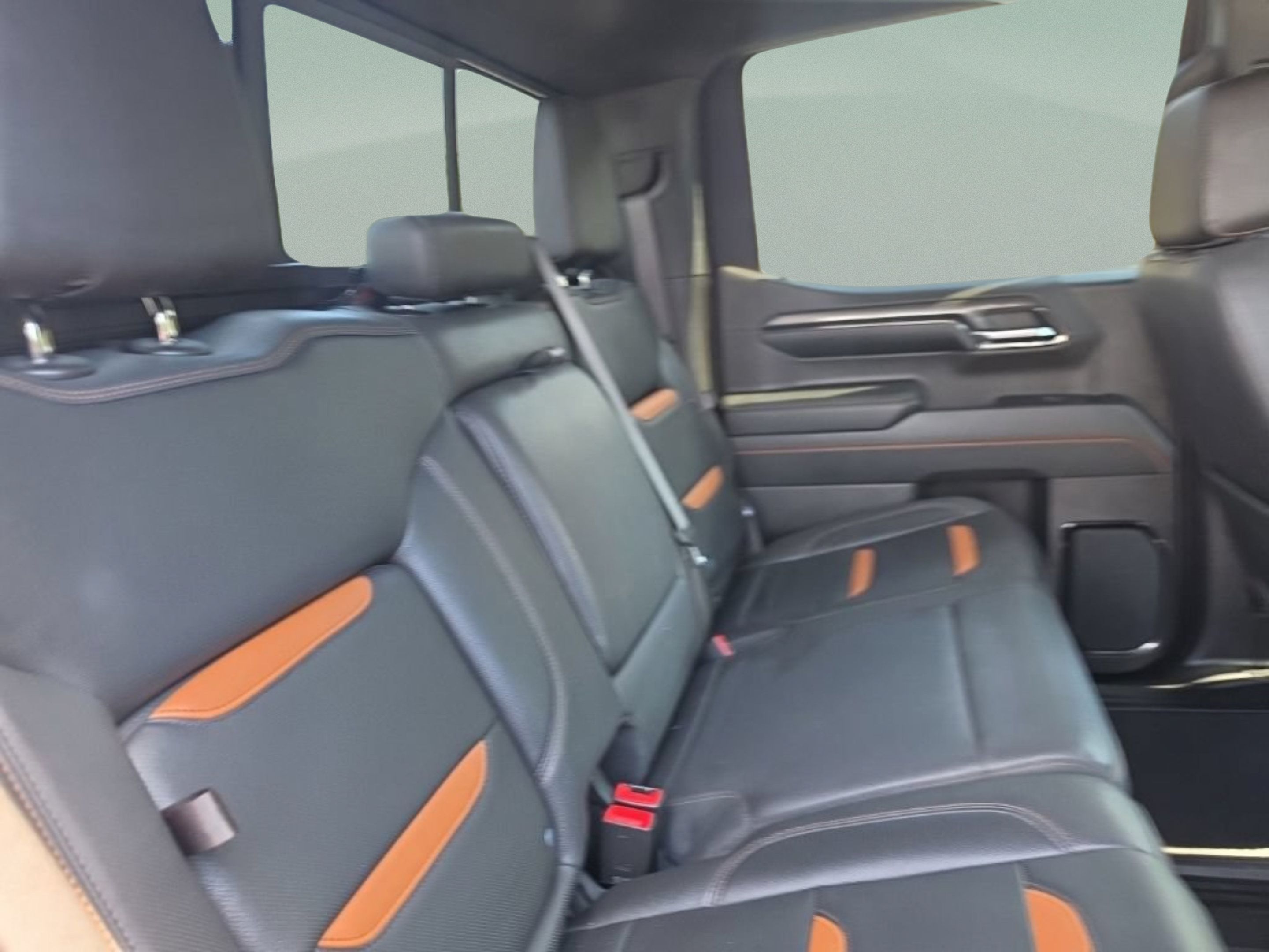 Used 2023 GMC Sierra 1500 AT4 w/ AT4 Premium Package AWD/4WD image 26