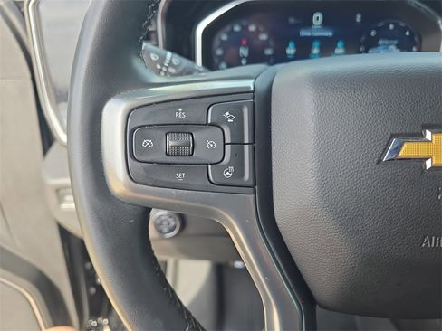 Used 2024 Chevrolet Silverado 2500 LTZ w/ LTZ Plus Package image 17